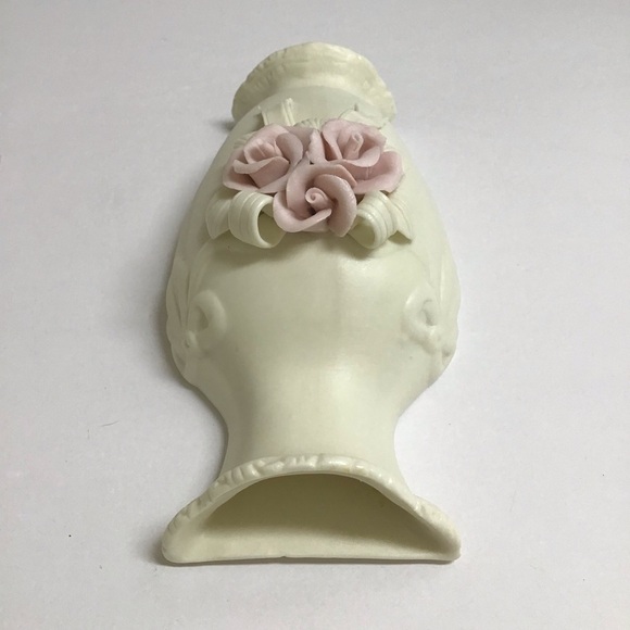 Bisque Wall Pocket Vase Pink Roses Cream Bisque Bows Ceramic Cottagecore Vintage - Picture 3 of 10